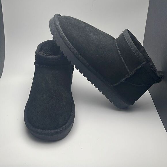 CUSHIONAIRE Women's Genuine Suede pull on boot 6 BLACK - Picture 6 of 7